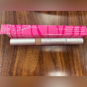 MARY KAY SIGNATURE Facial Highlighting Pen shade 2